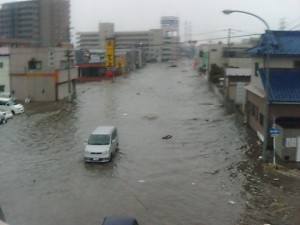 歩道橋の上で、一夜を過ごしました