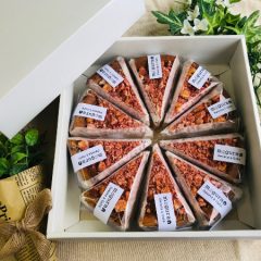 もぐらの家_ストロベリーチーズケーキ（包装済）