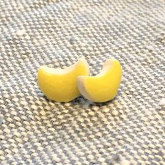 ピアスみかづき_正面